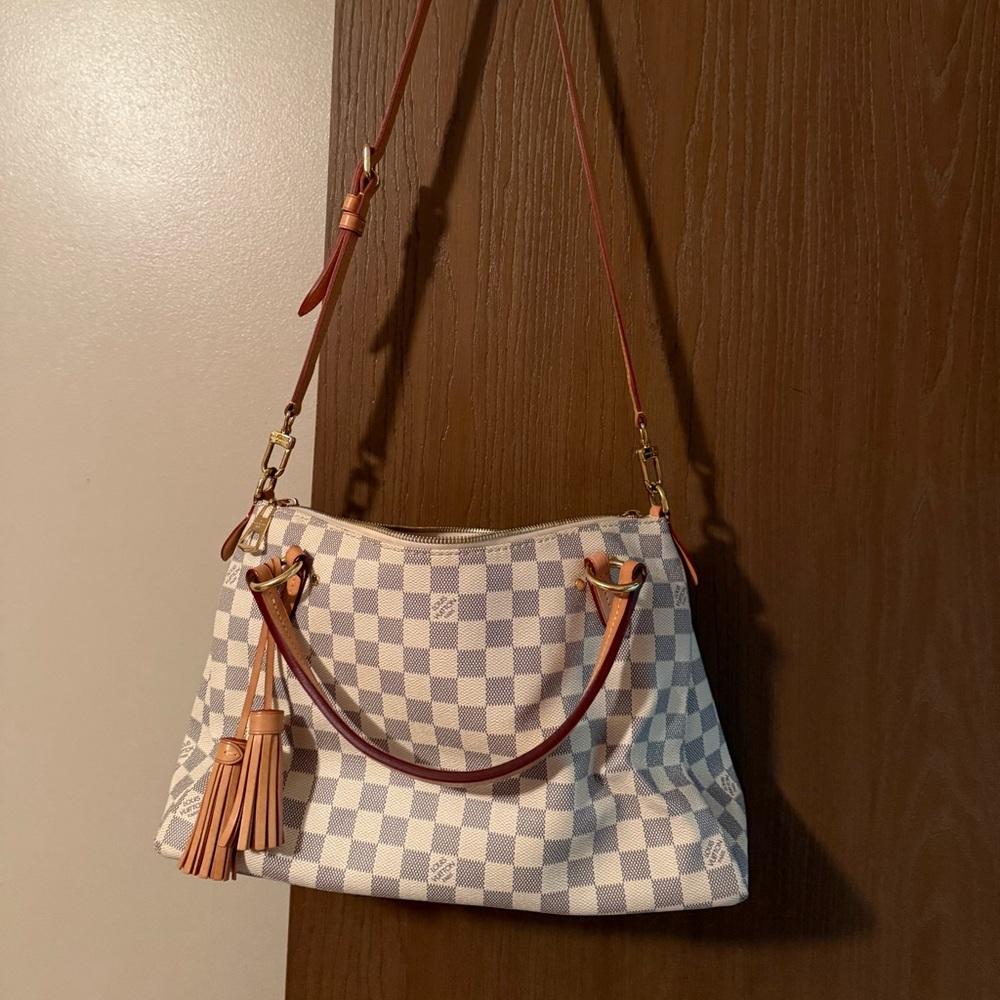 Louis Vuitton Lymington Damier in pristine condition. Absolutely perfect A++